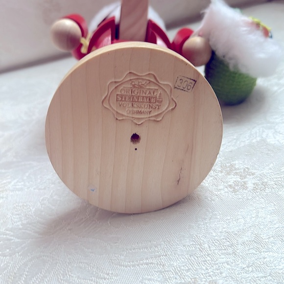 STEINBACH GERMAN WOODEN NUTCRACKER CHUBBY “STAR SANTA”  S1350 NEW - Picture 6 of 7